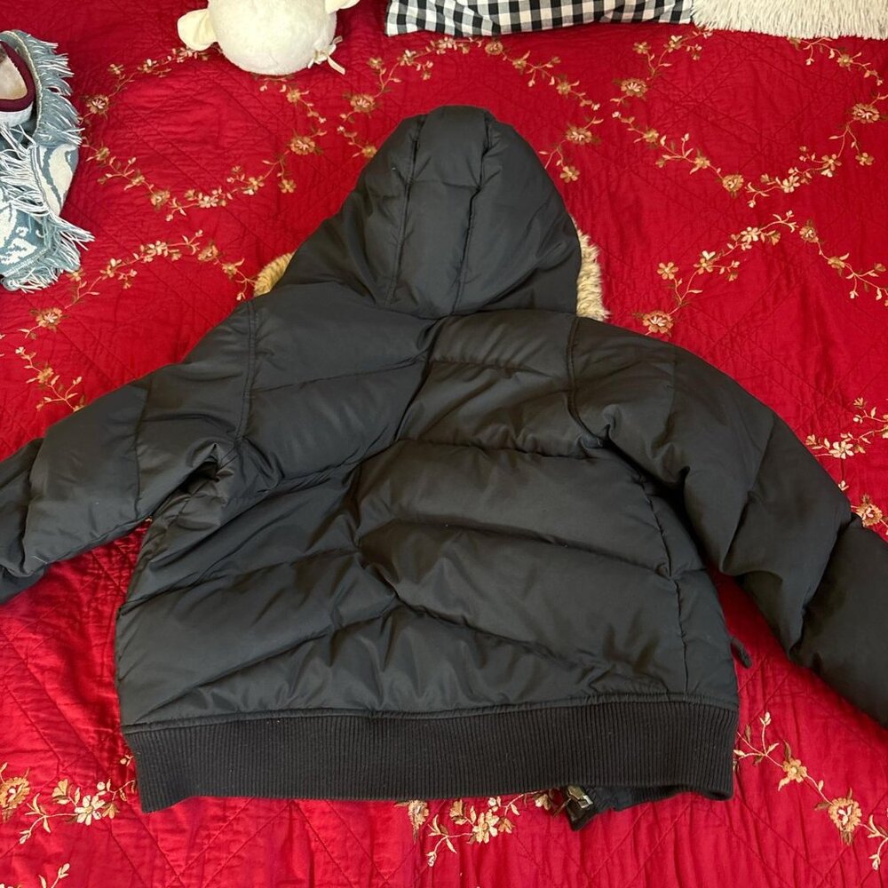 Black vintage old navy puffer jacket with hood and tan faux fur lining puffer - Picture 5 of 5